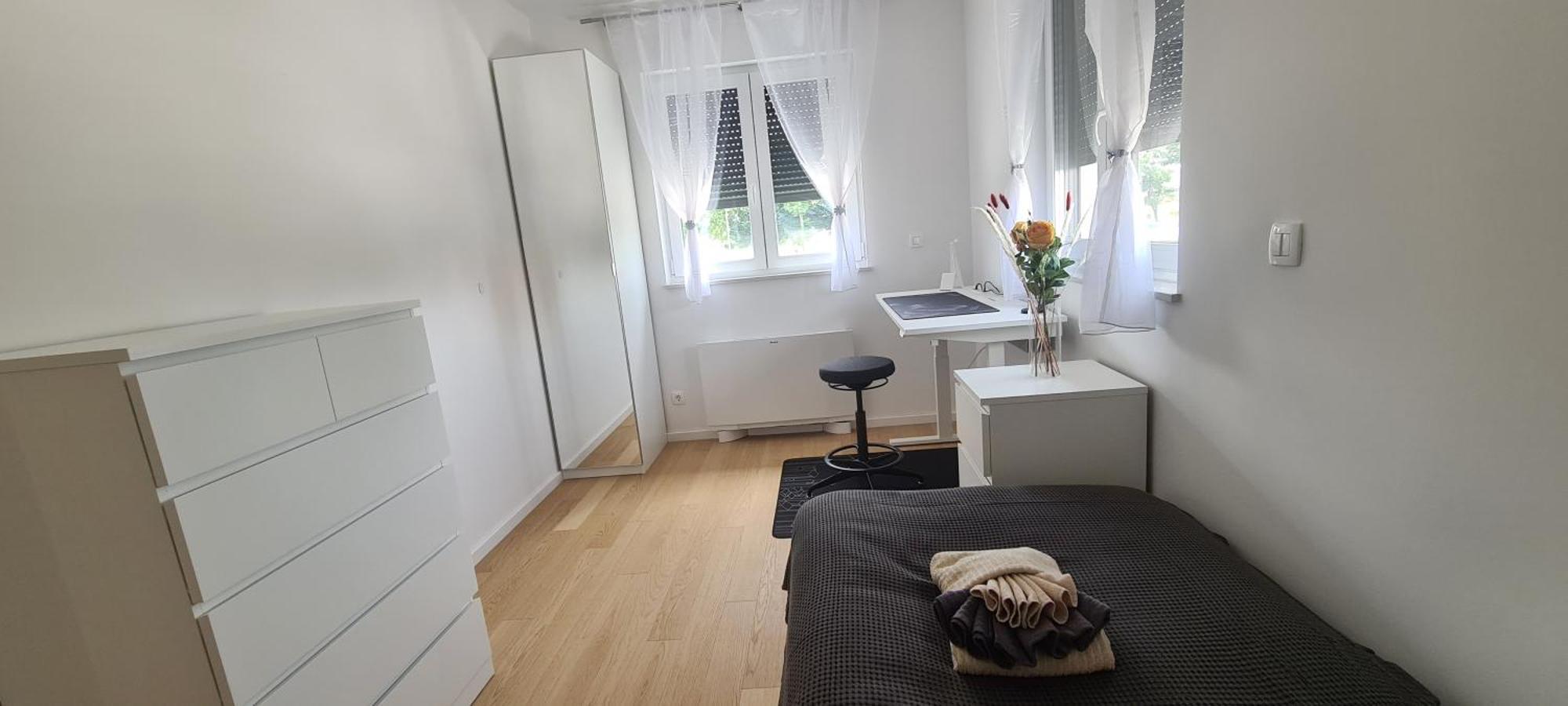 Ringpeace Apartment, Dubrava - Free Parking