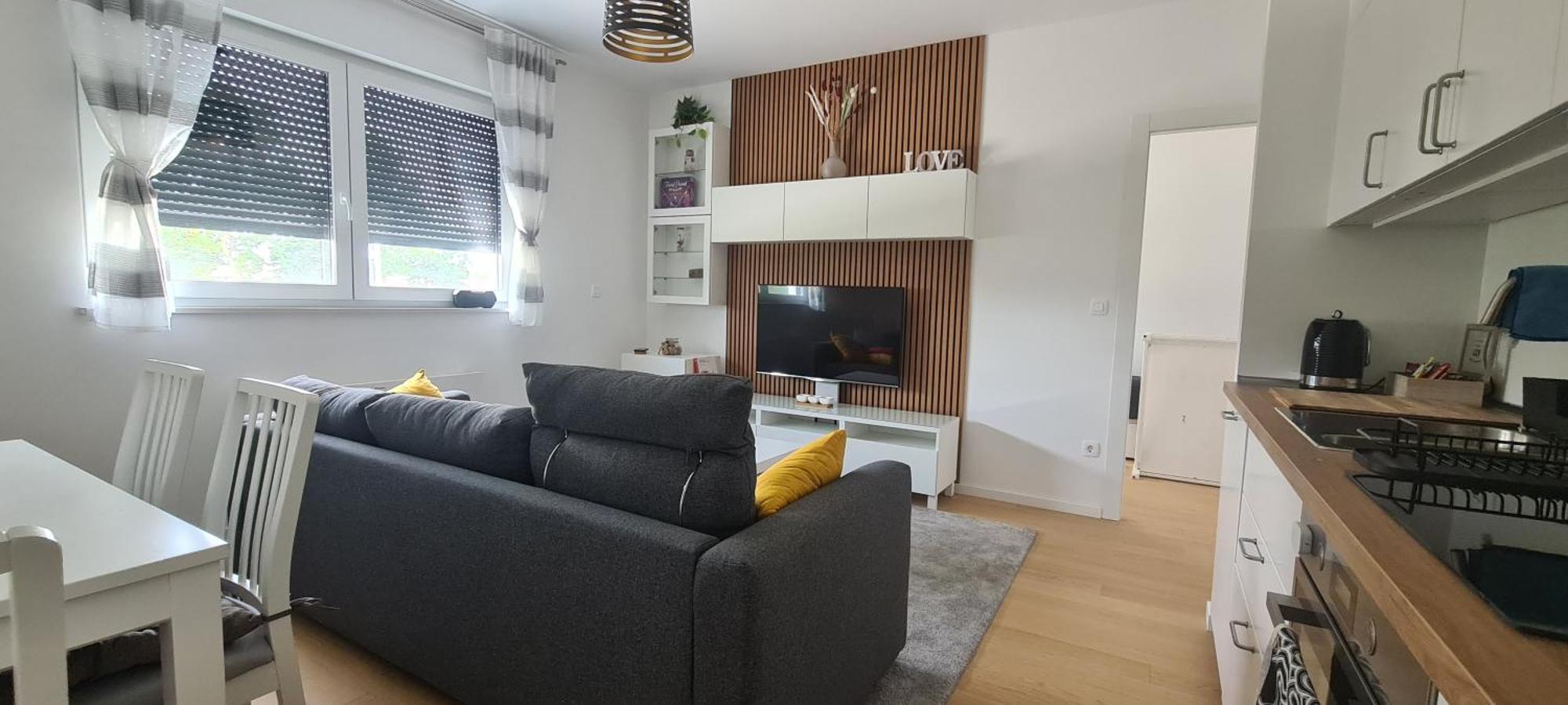 Ringpeace Apartment, Dubrava - Free Parking Apartman Zagreb