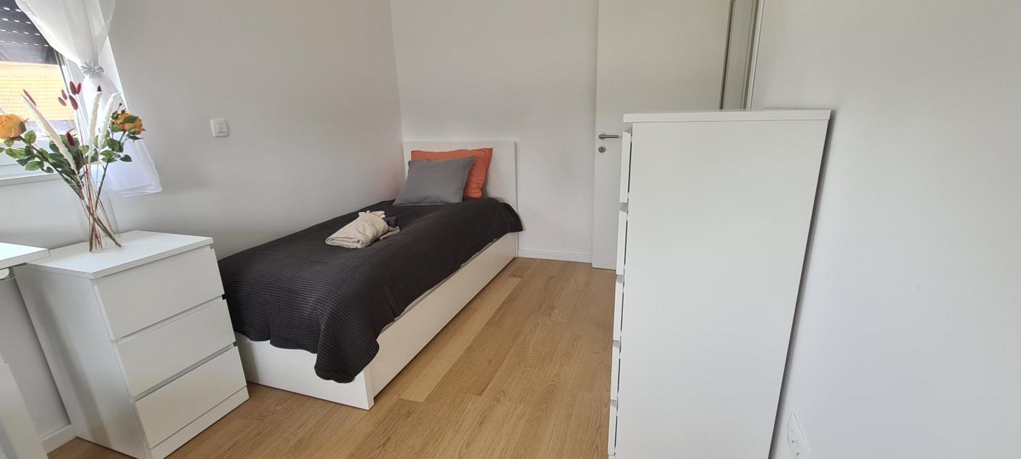 Ringpeace Apartment, Dubrava - Free Parking Apartman *